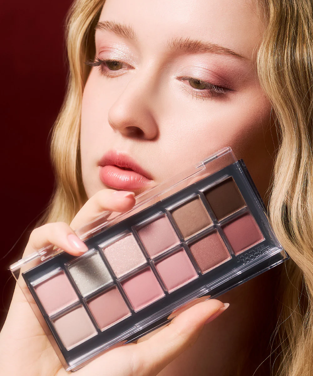 12 Shades Eyeshadow Palette - Image 29
