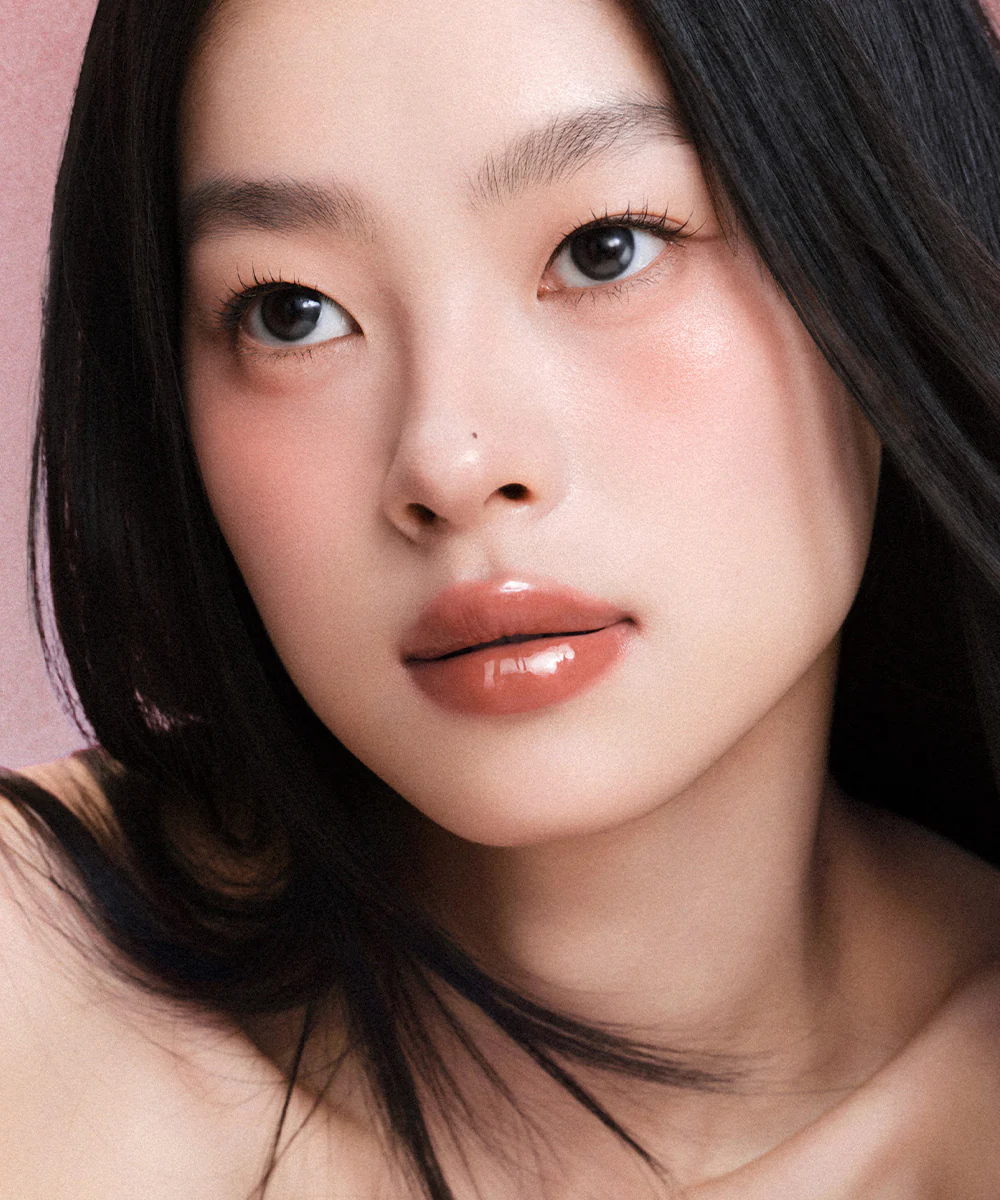 AURA Luminous Lip Gloss - Image 32