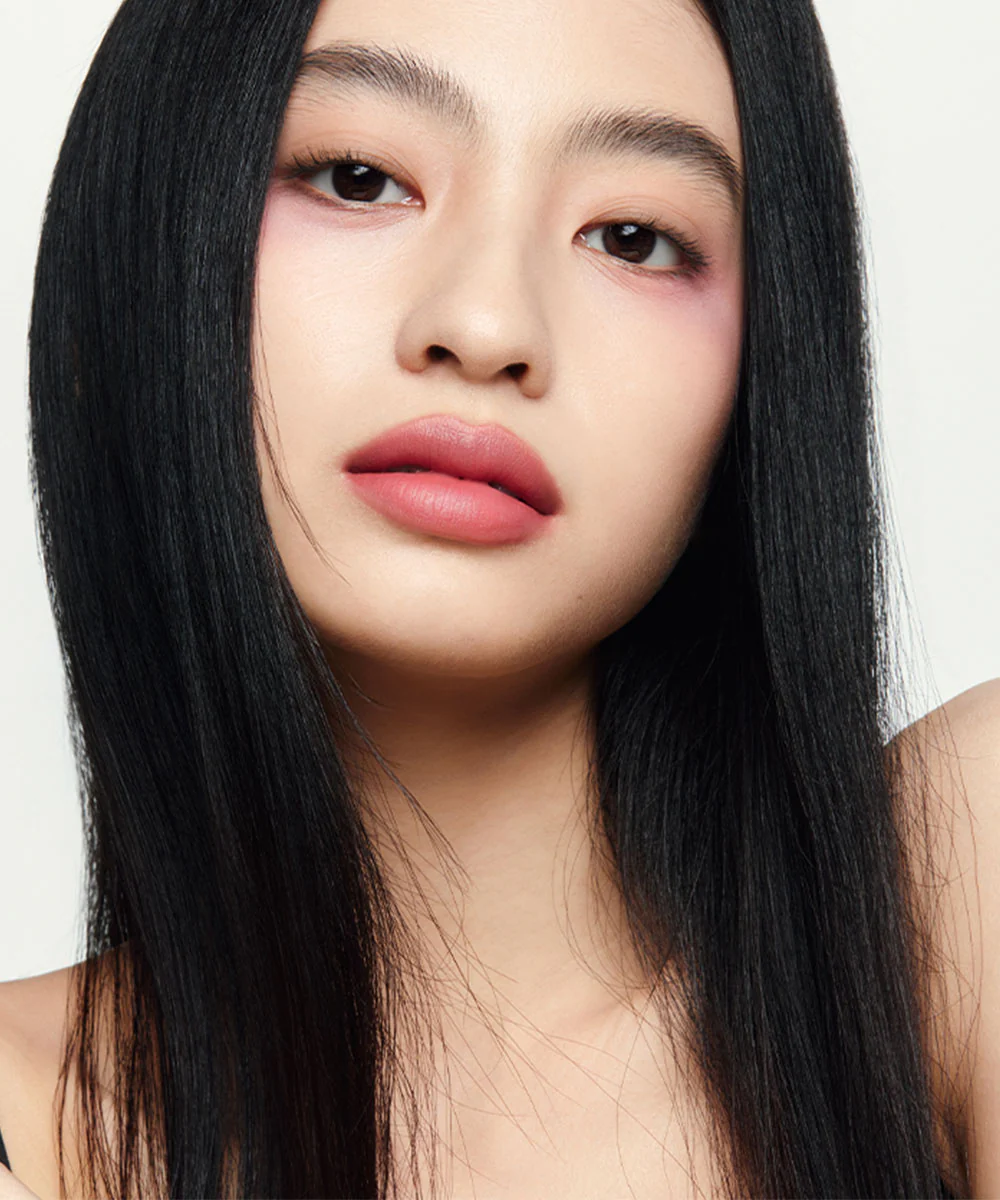 Essence Matte Rouge - Image 33