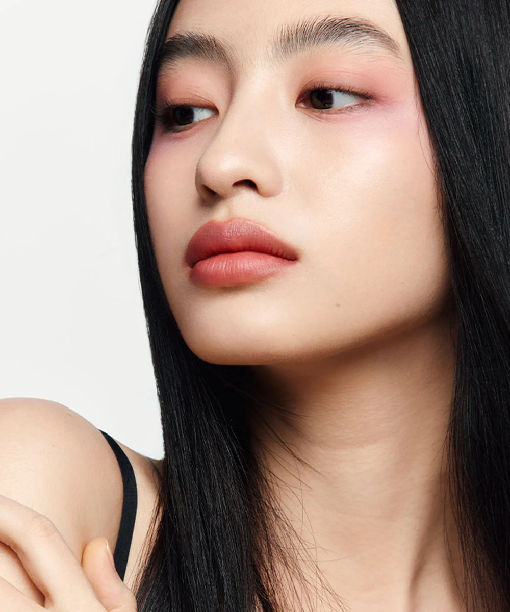 Essence Matte Rouge - Image 36