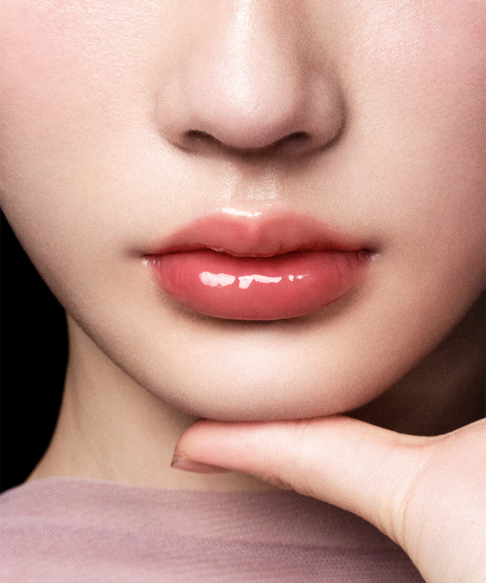 Hydrating Lip Oil - Image 5