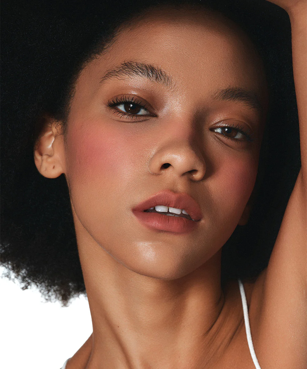 Lightweight Non-Smudging Velvet Rouge - Image 36