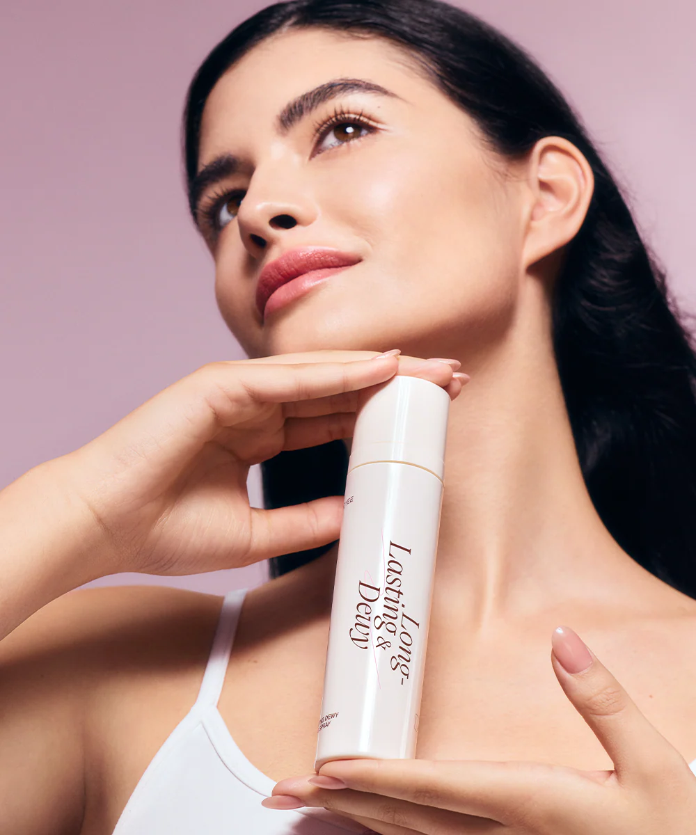 Wake & Boost Hydrating Face Spray - Image 7