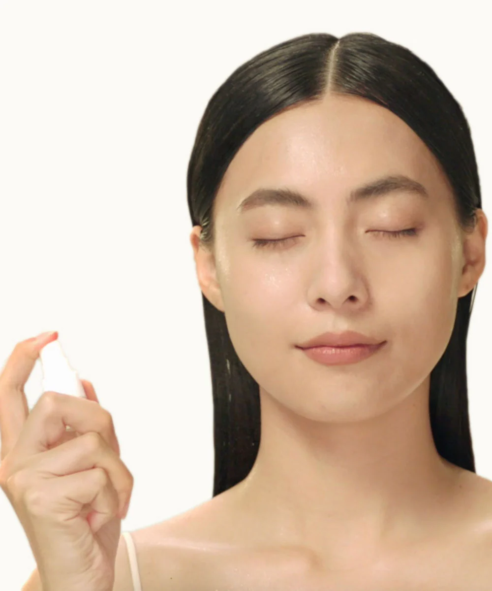 Long-Lasting Makeup Setting Spray - Image 5