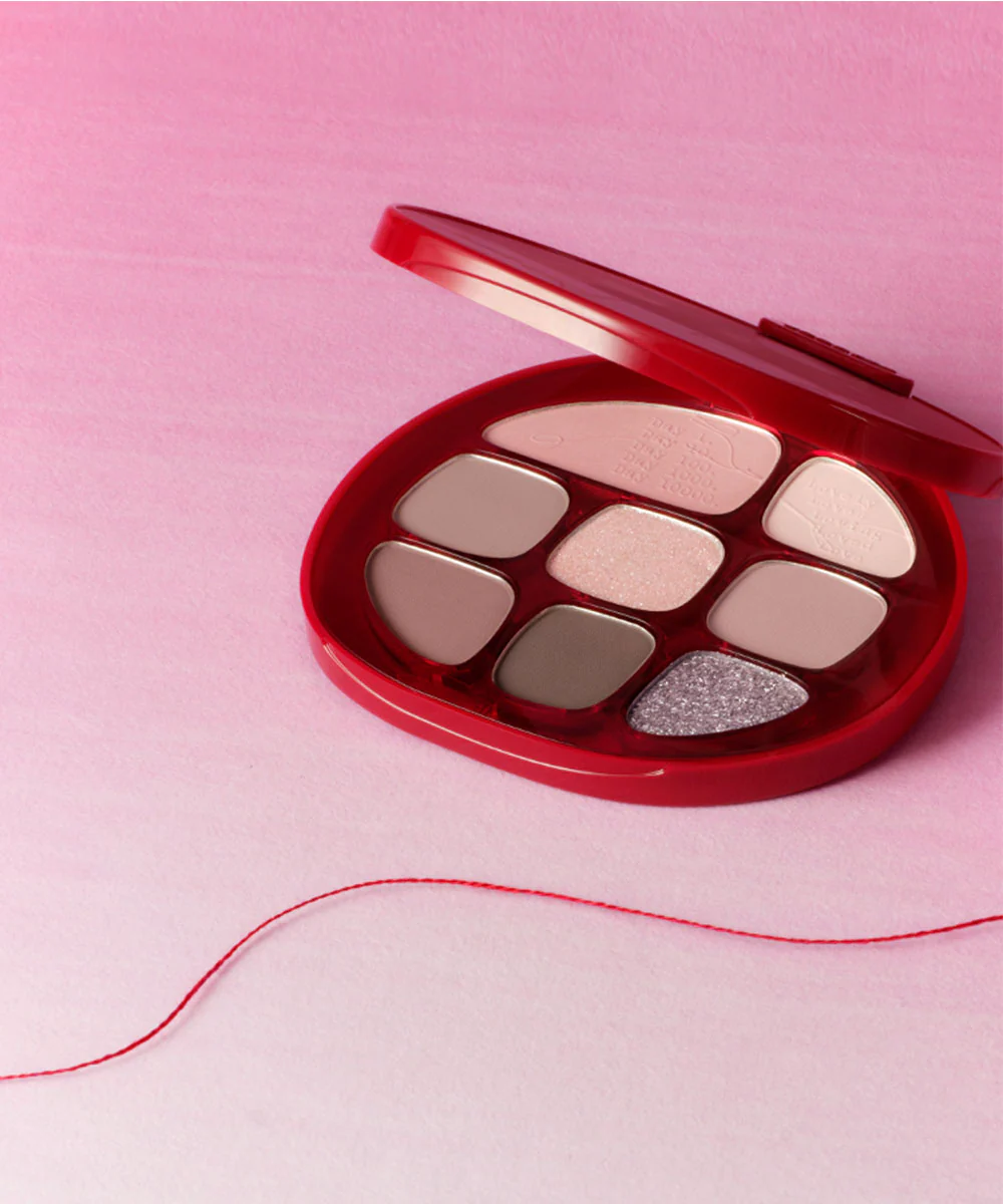 Bond of Love Eyeshadow Palette - Image 7