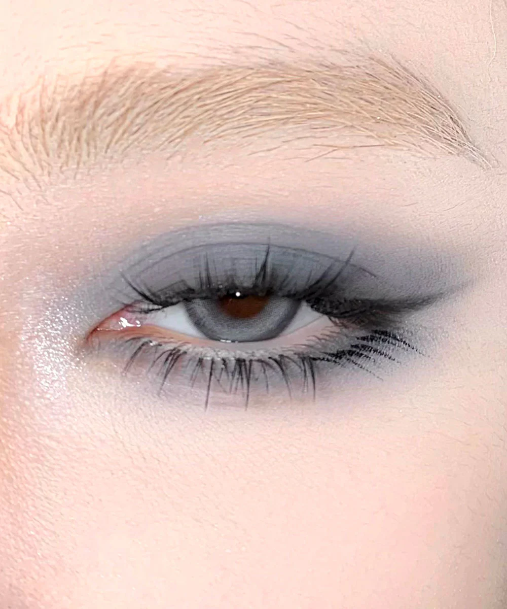 New Smoky Single Eyeshadow - Image 14